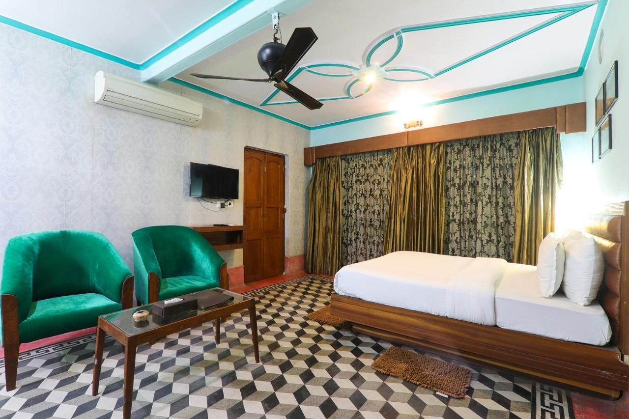 Fabhotel East View Varanasi Eksteriør bilde