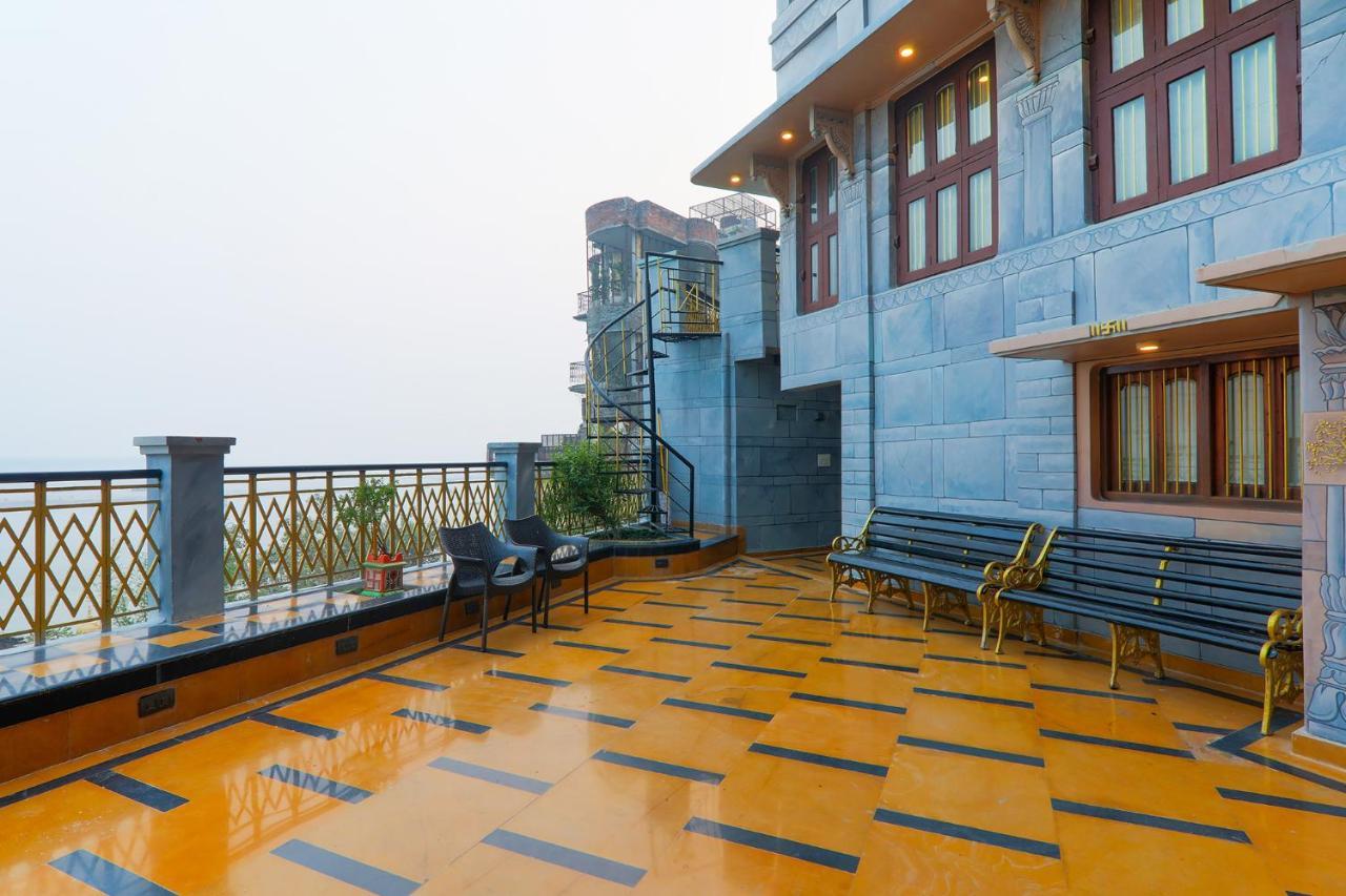 Fabhotel East View Varanasi Eksteriør bilde